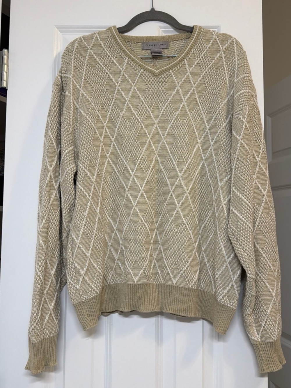 Cypress Links Cotton Men's V-Neck Sweater in Tan with White Argyle